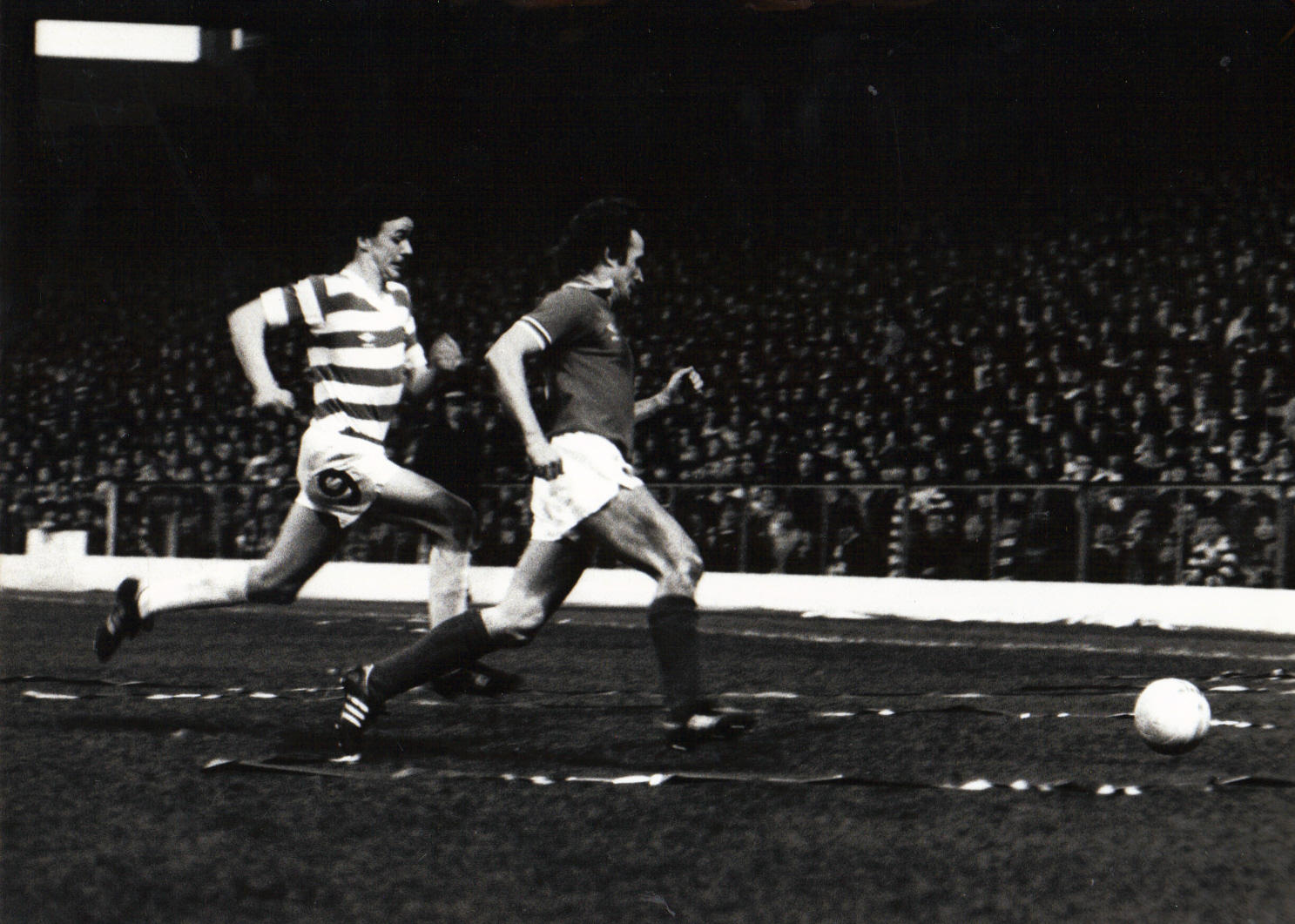 McGarvey chases Jardine Parkhead 1981