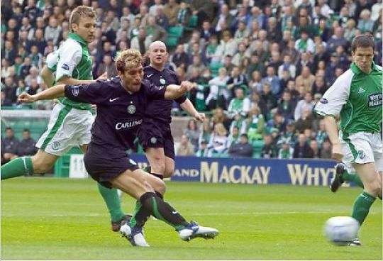 Petrov scores v Hibs 2005