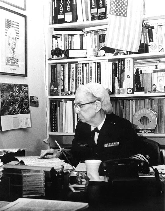 Grace Murray Hopper - atlaswiki Grace Murray Hopper - atlaswiki