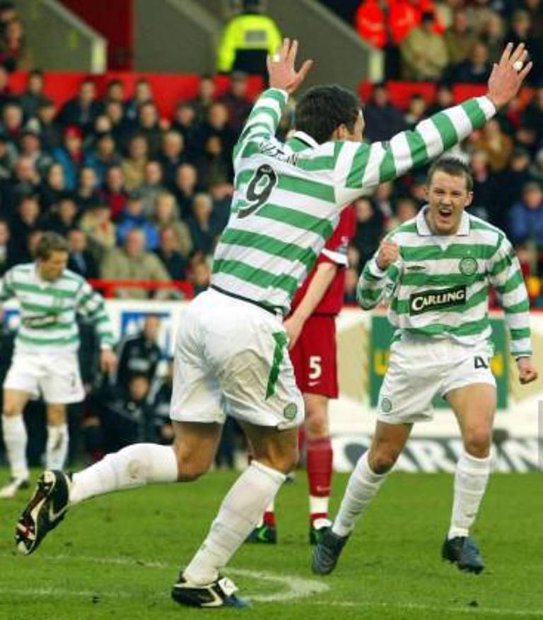 Sutton scores Pittodrie 2005