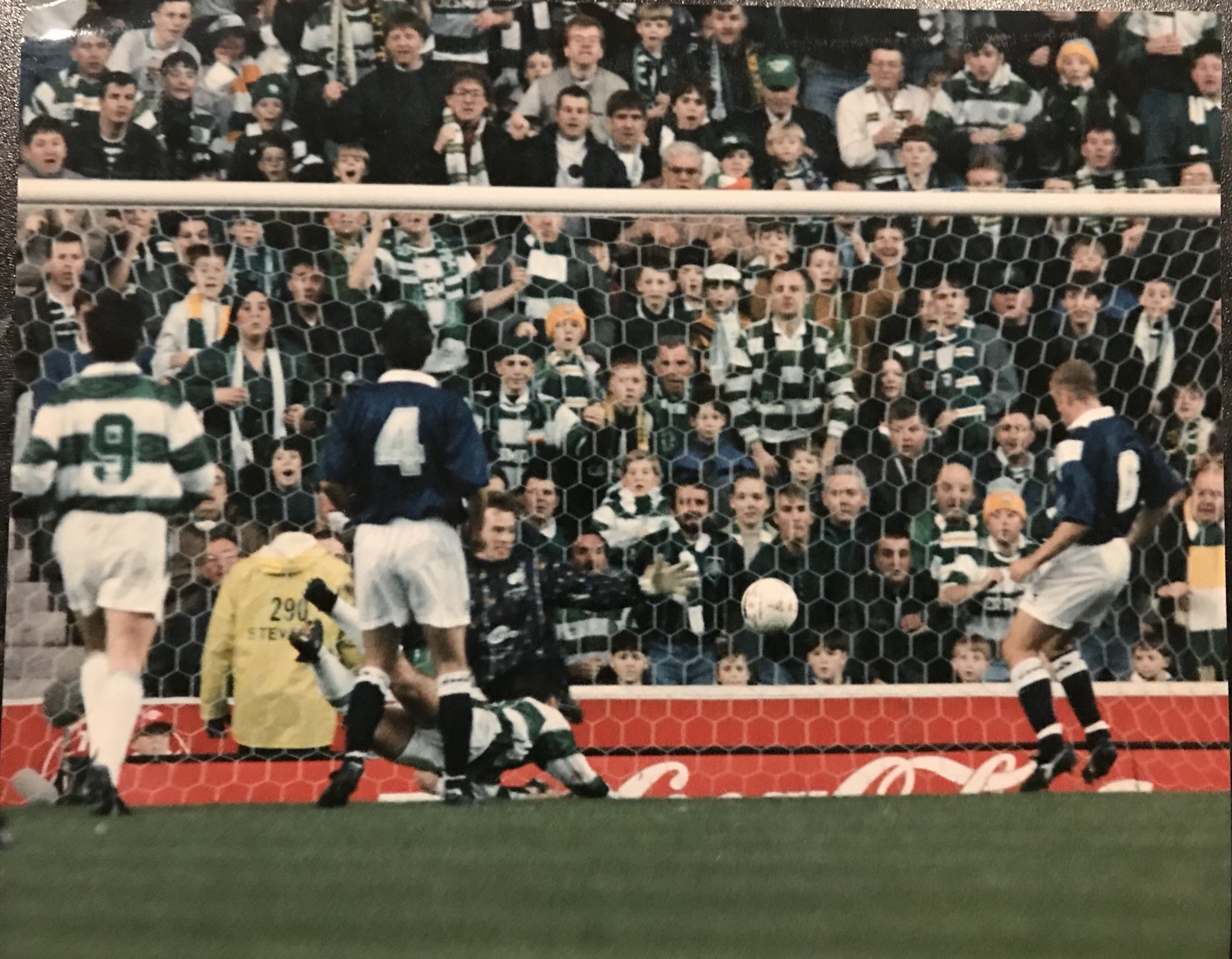 Walker scores 1994 LCF