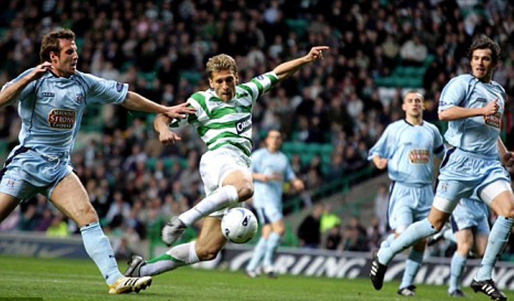 Petrov scores v Killie 2006