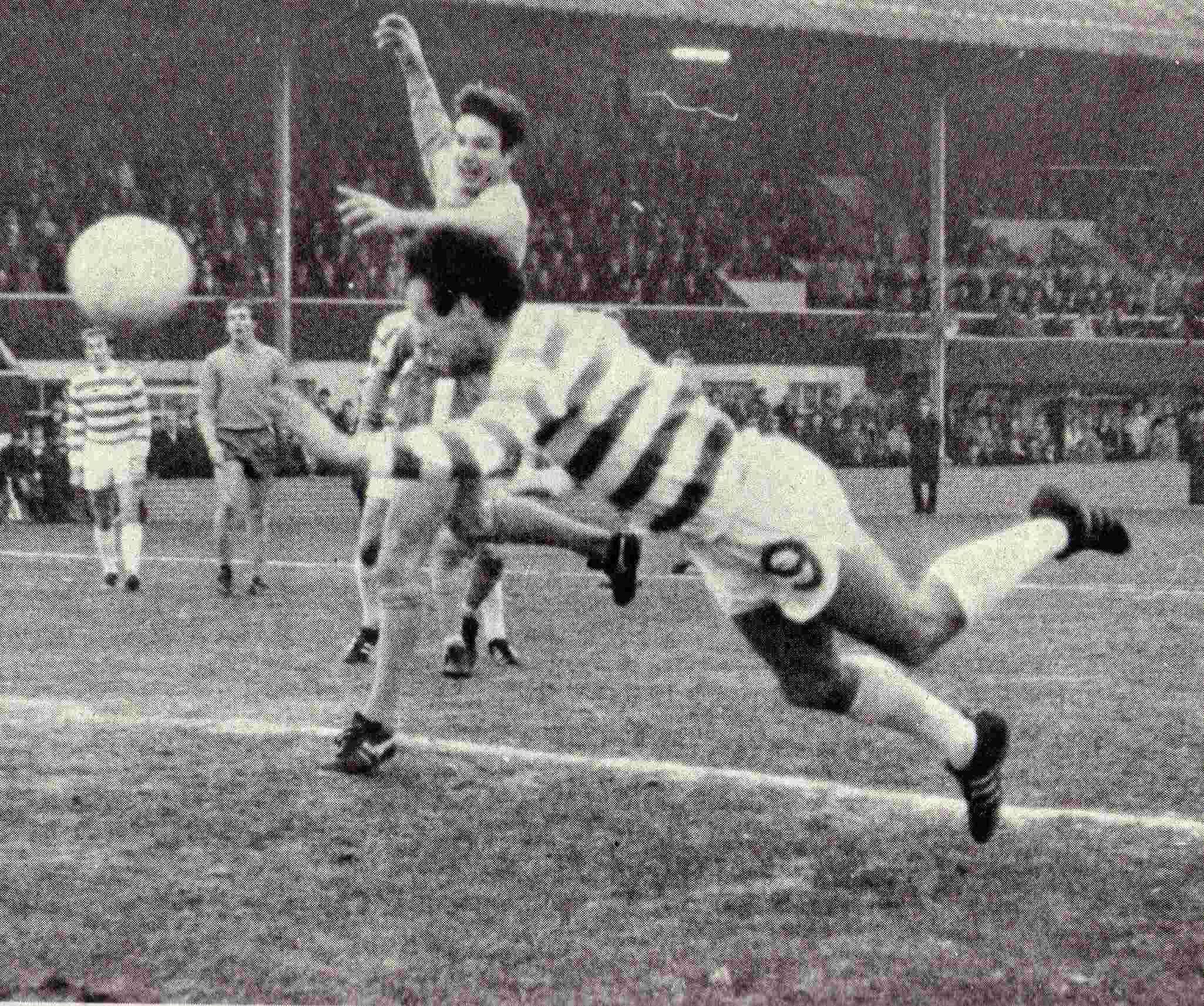 1969-11-29: Morton 0-3 Celtic, League Division 1 - Pictures - The Celtic Wiki