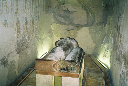KV15 - Burial chamber and sarcophagus KV15 - Burial chamber and sarcophagus