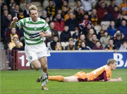 Zurawski scores v Motherwell 2006