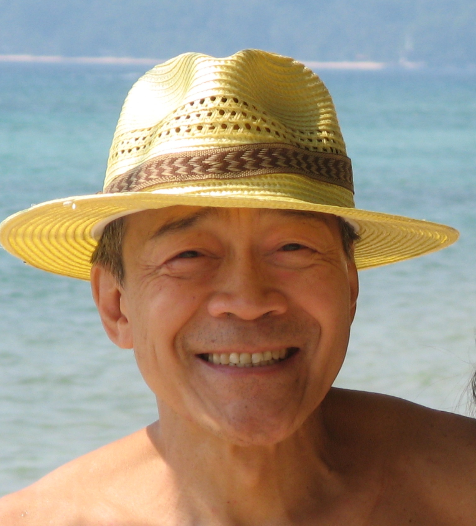 Associate Professor Robert Yee (email: pndry@nus.edu.sg) Associate Professor Robert Yee (email: pndry@nus.edu.sg)