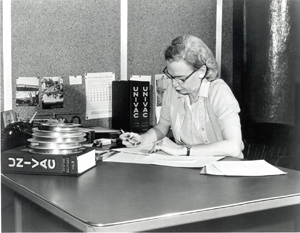 Grace Murray Hopper - atlaswiki Grace Murray Hopper - atlaswiki