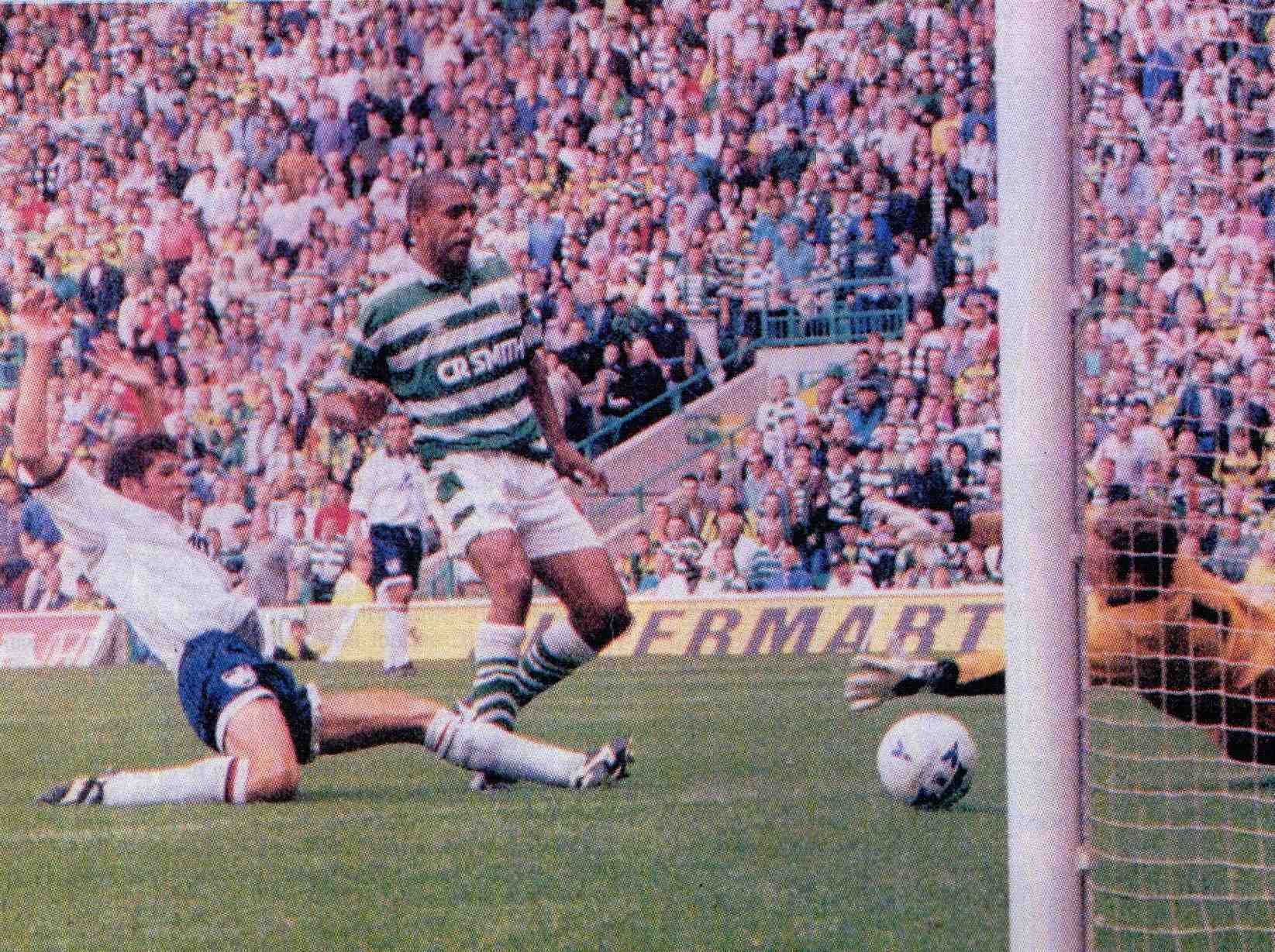 1996-08-17: Celtic 4-1 Raith Rovers, Premier Division - Pictures - The Celtic Wiki