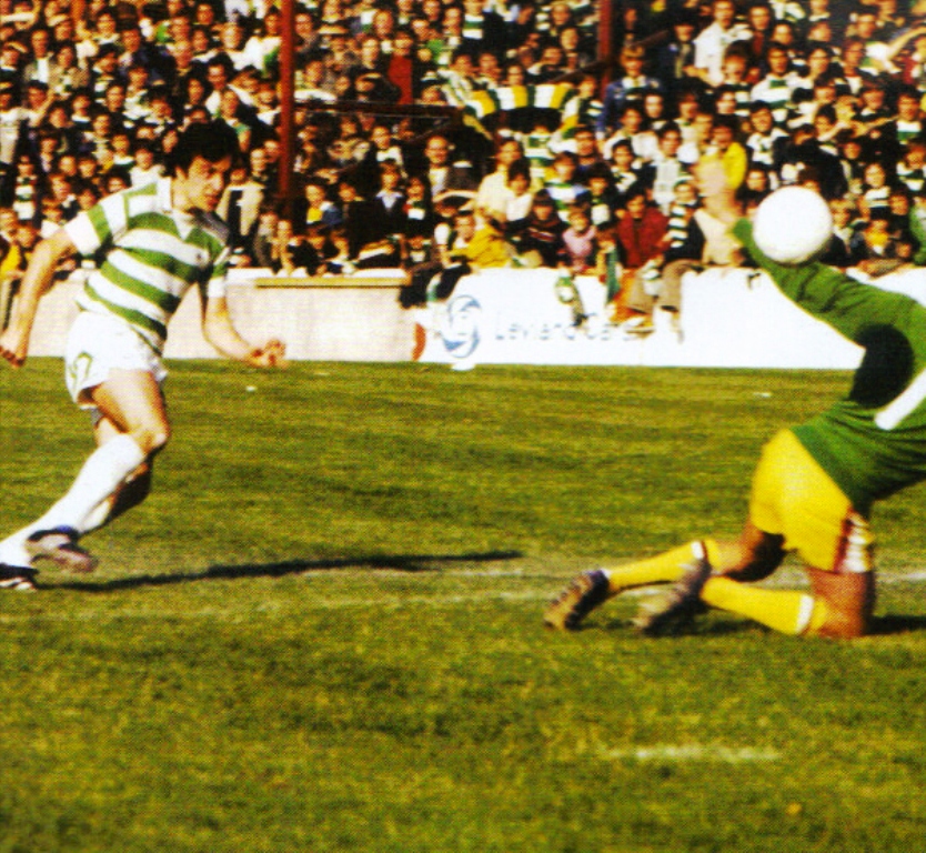 Joe Craig scores at Fir Park 1977