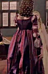 Lotte Verbeek's Costumes - THE BORGIAS wiki Lotte Verbeek's Costumes - THE BORGIAS wiki