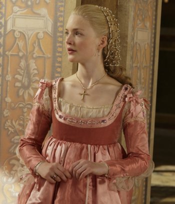 Holliday Grainger as Lucrezia Borgia Holliday Grainger as Lucrezia Borgia