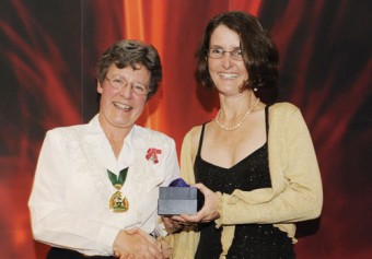 Jocelyn Bell Burnell - atlaswiki Jocelyn Bell Burnell - atlaswiki