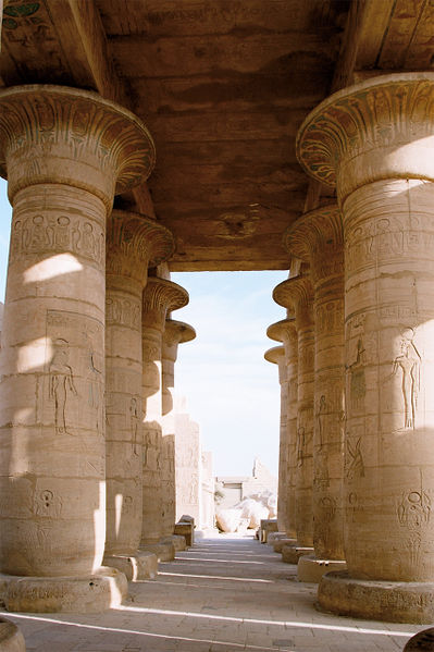 Ramesseum - colonnade Ramesseum - colonnade