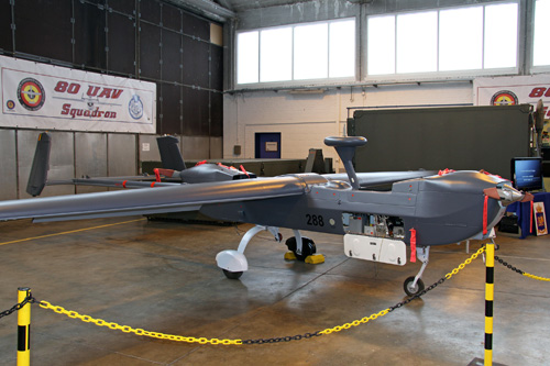 IAI - Eagle B-Hunter UAV (Unmanned Aerial Vehicle) - Belgian Military Aircraft Database IAI - Eagle B-Hunter UAV (Unmanned Aerial Vehicle) - Belgian Military Aircraft Database