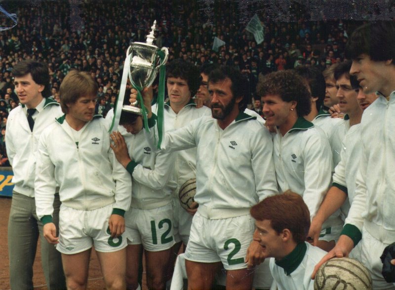 Celtic players with league trophy 1981