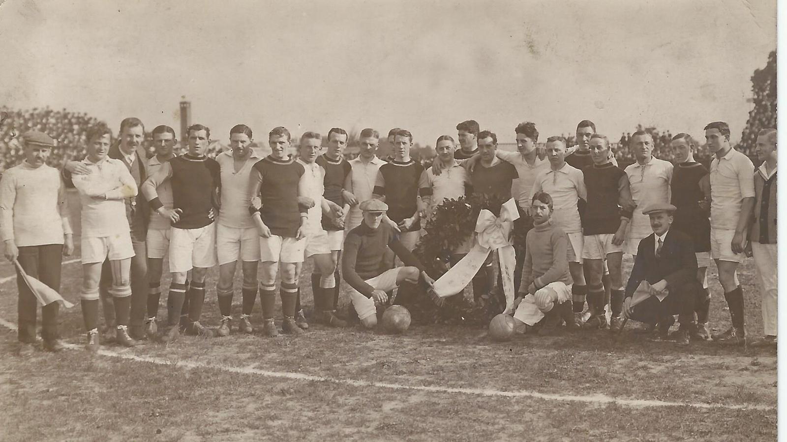 1914-05-21 Burnley 1 1 Celtic Tour of Hungary, Austria, Germany Pic